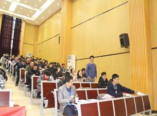 说明: C:\Users\Administrator\Desktop\武大学工部辅导员及学生代表2019.11.28\IMG_3623.JPG